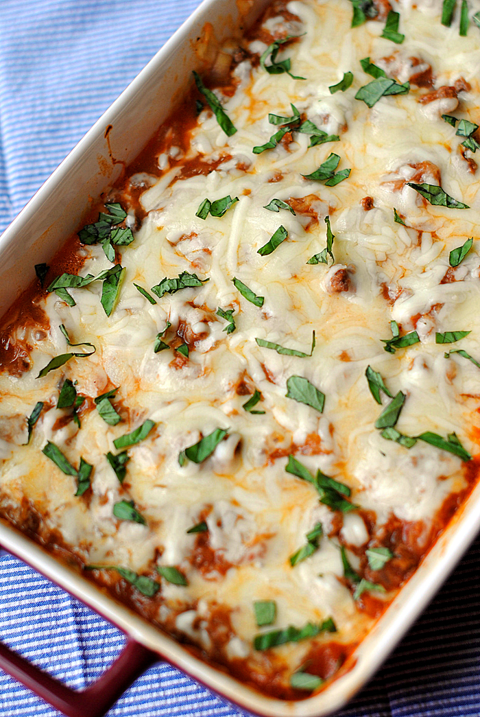 Baked Spaghetti Squash Casserole - our family's favorite! | Eat Yourself Skinny