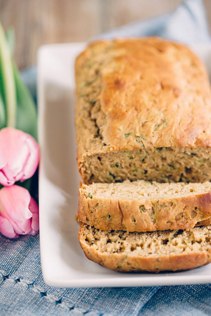 Healthy Zucchini Bread lightly sweetened and super moist! eat-yourself-skinny.com