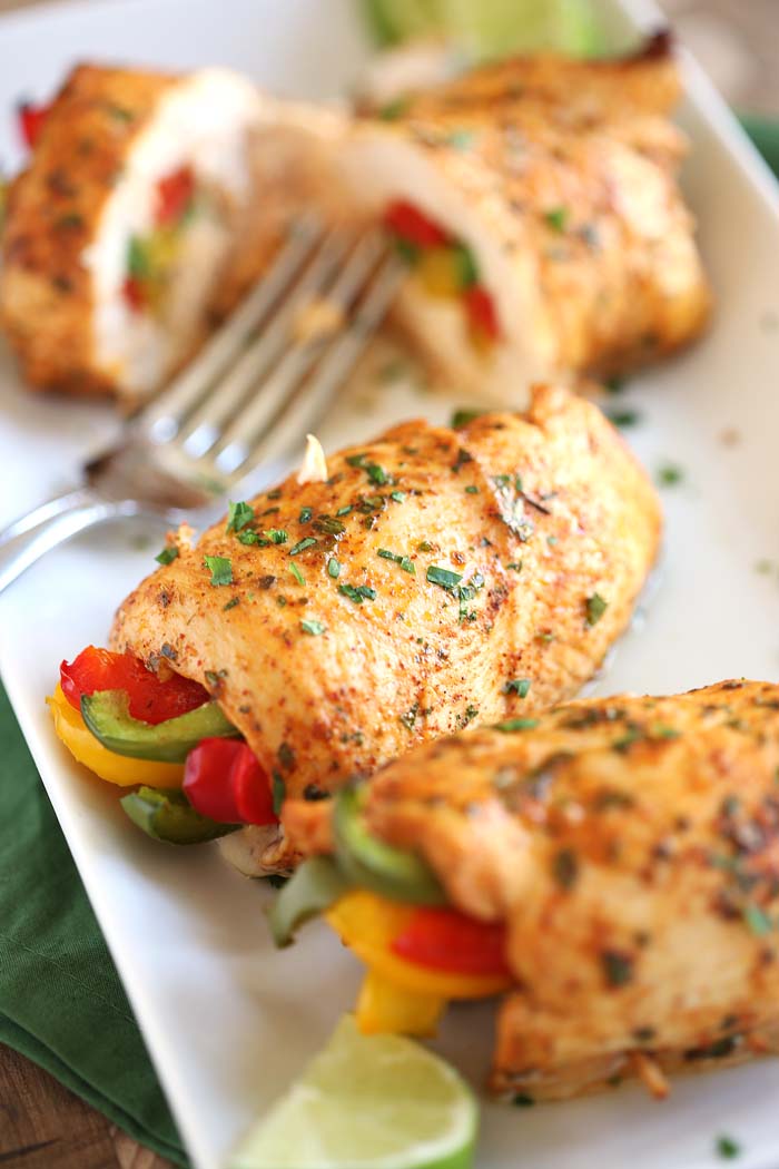 These Baked Chicken Fajita Roll-Ups are easy to make, super moist and make the perfect delicious low-carb meal!  eat-yourself-skinny.com